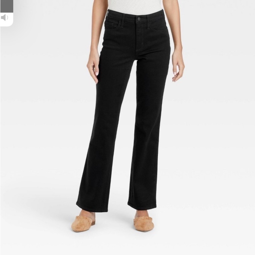 Women's High-Rise Bootcut Jeans -
Universal Thread™M Black 10